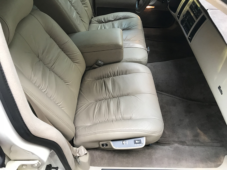 1996 Cadillac Fleetwood